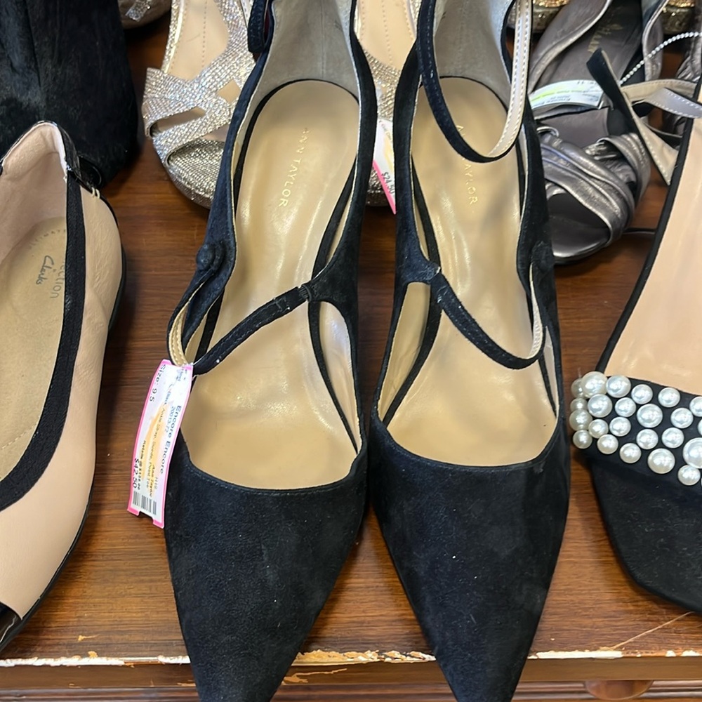 Ann Taylor Suede Heels